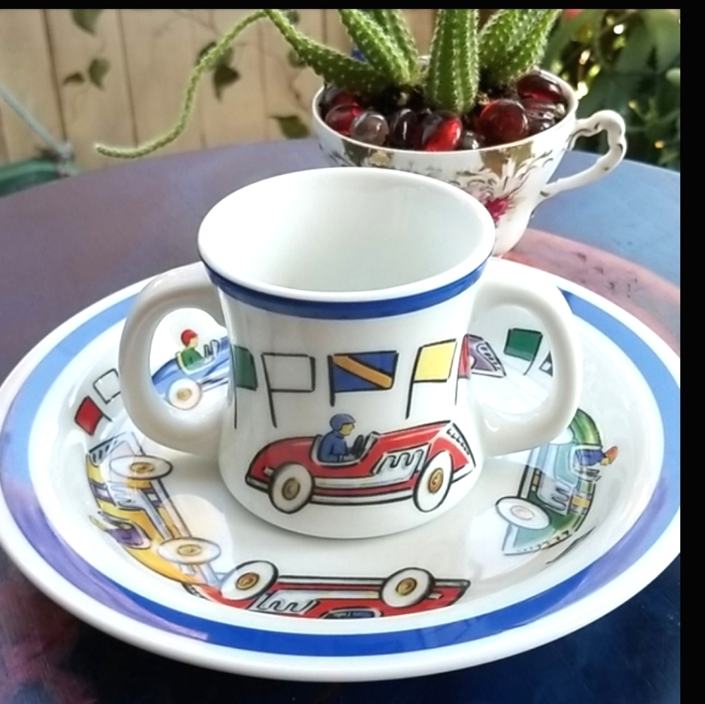 TIFFANY & Co 2002 Zoom  RACE CARS plate 2 Handle Cup Set Collectible DECOR JAPAN